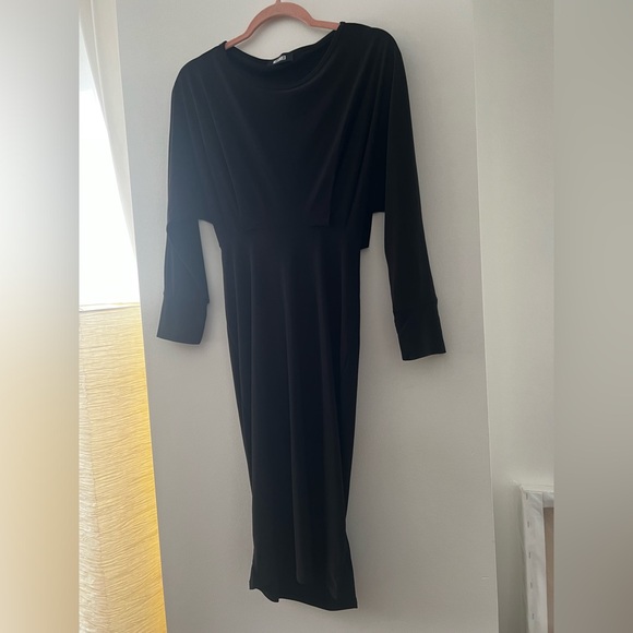⭐️HOST PICK⭐️*NWOT* MISSGUIDED Black Dress UK 12 - Picture 2 of 5
